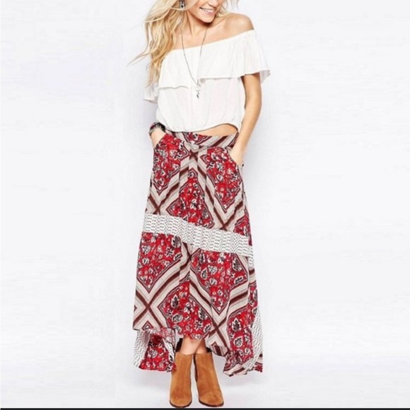 Free People Dresses & Skirts - Free People Paradise  Hanker-chief Pleated Midi Skirt- Size Sm
